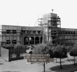 il cantiere per la costruzione della caserma di via Milano a Brescia nella seconda metà degli anni trenta